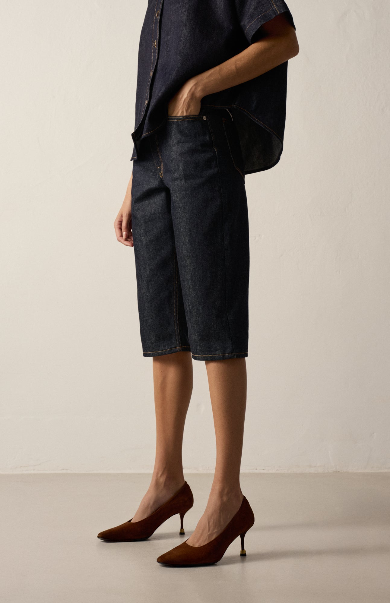 SYLVIE WARM WALNUT