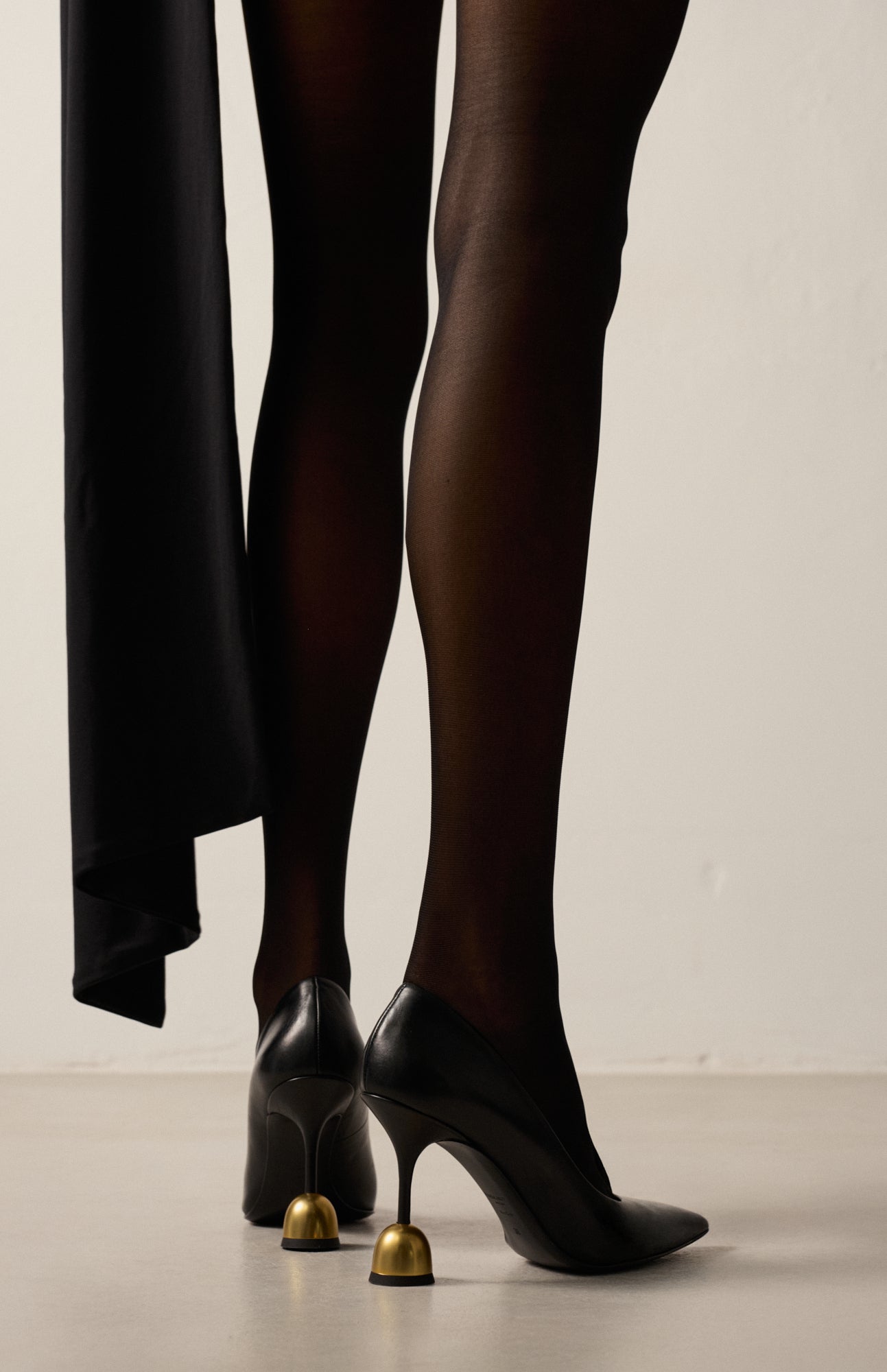 ATHENA DEEP BLACK