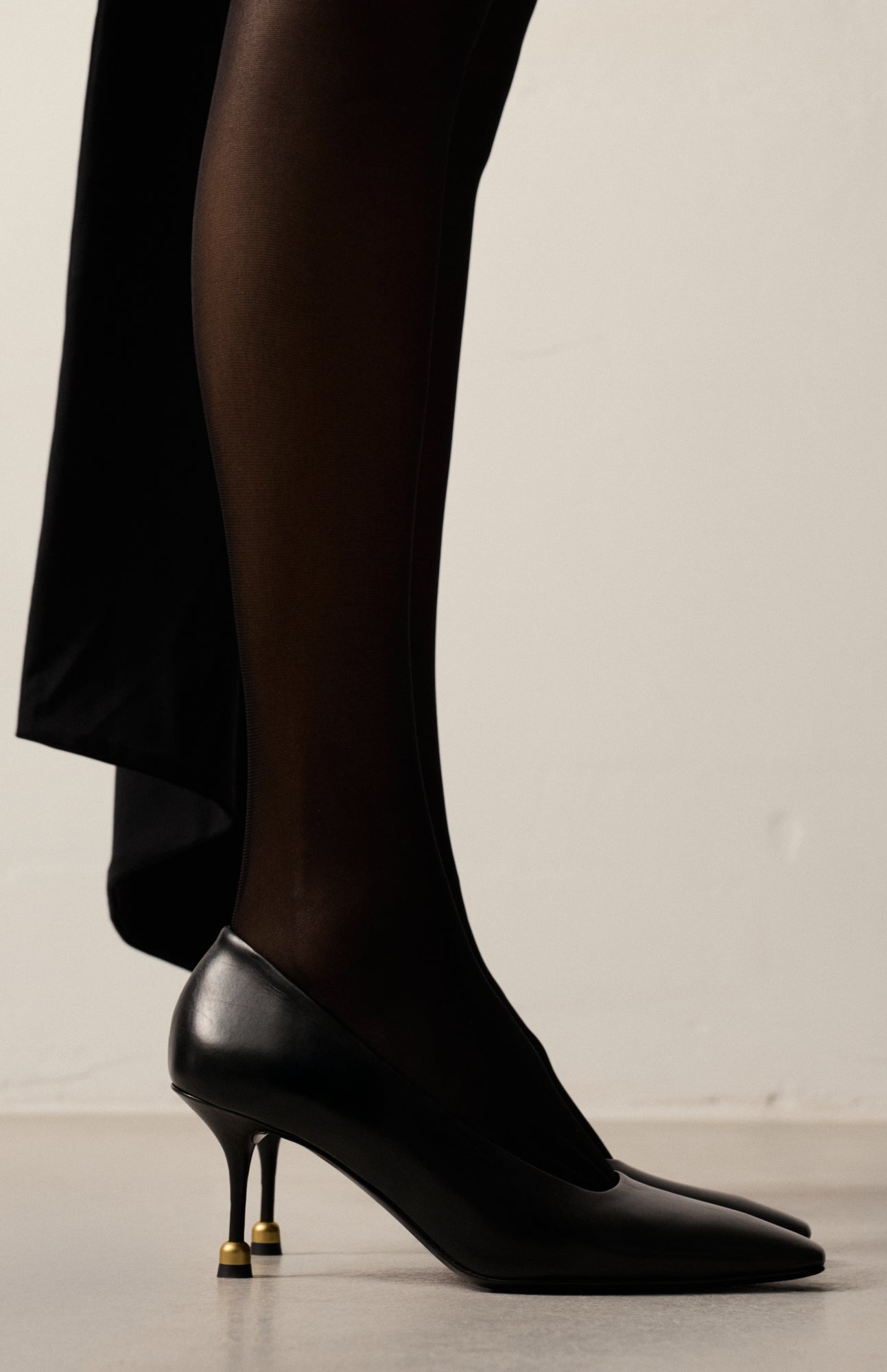 SYLVIE DEEP BLACK