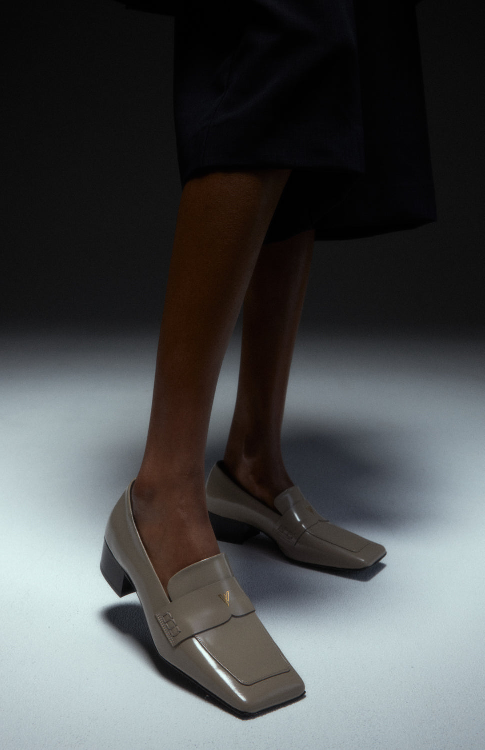 ALEX TAUPE GREY