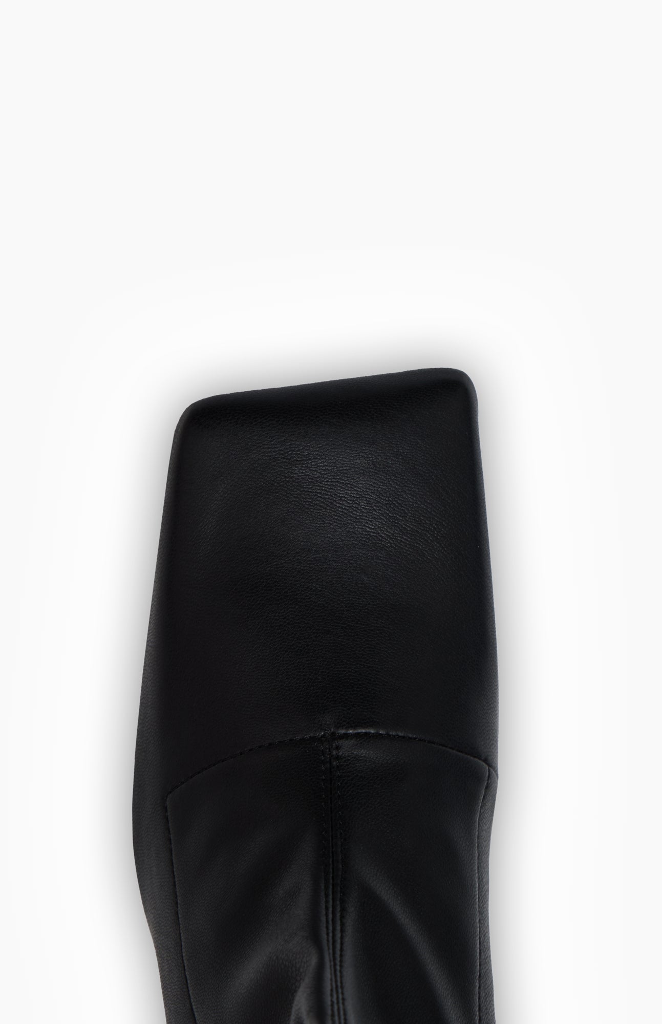 AMIRA DEEP BLACK