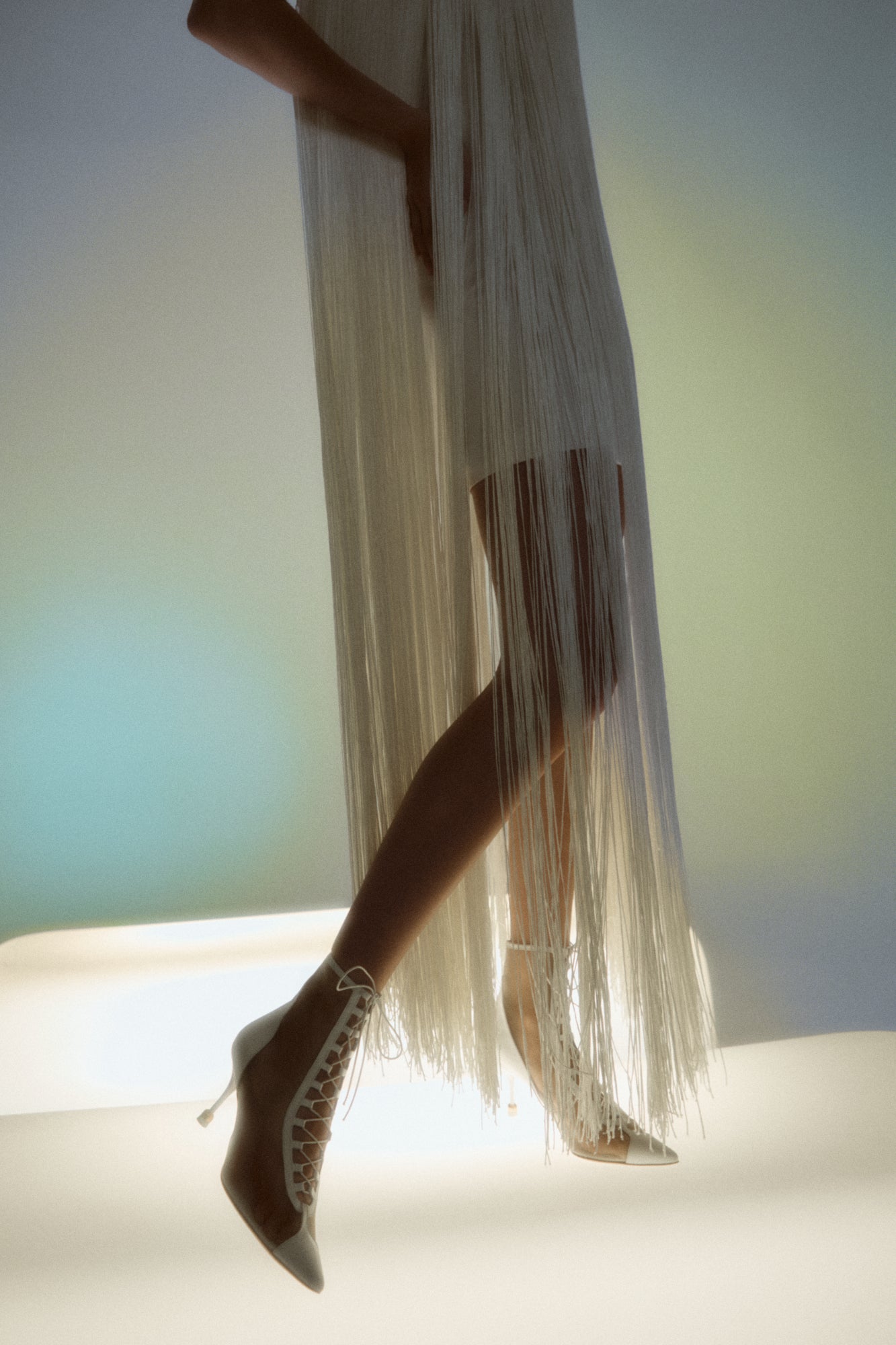 STEFANI ALABASTER WHITE