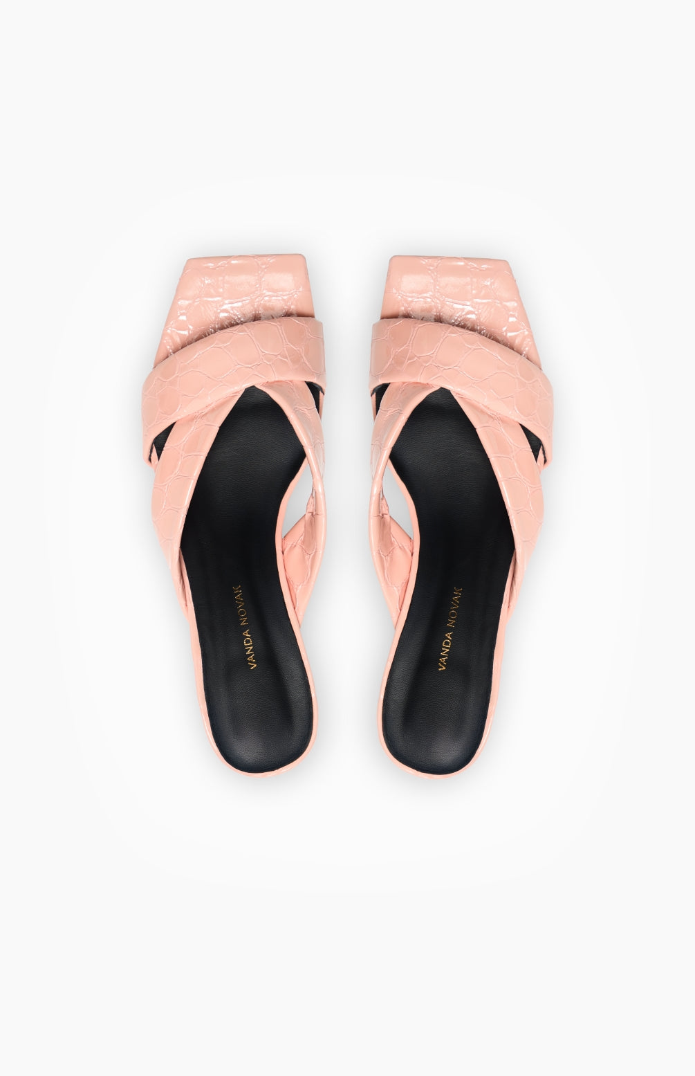 MAYA BABY PINK PUFFY