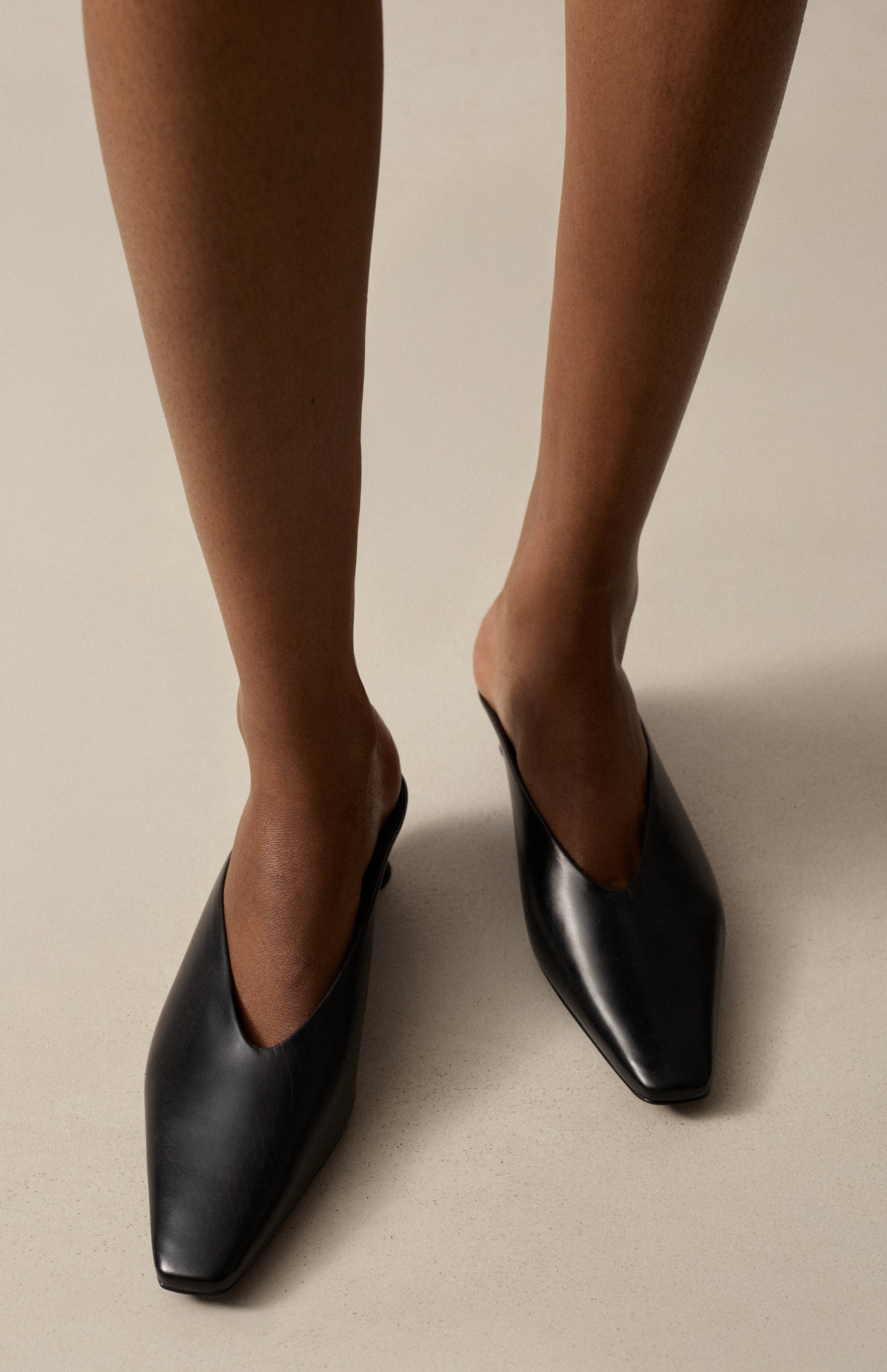 TRACY DEEP BLACK