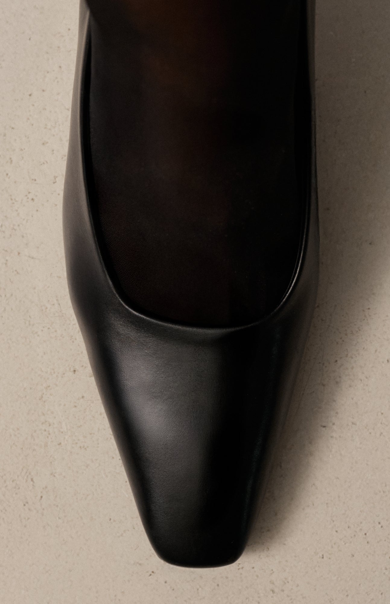 SYLVIE DEEP BLACK