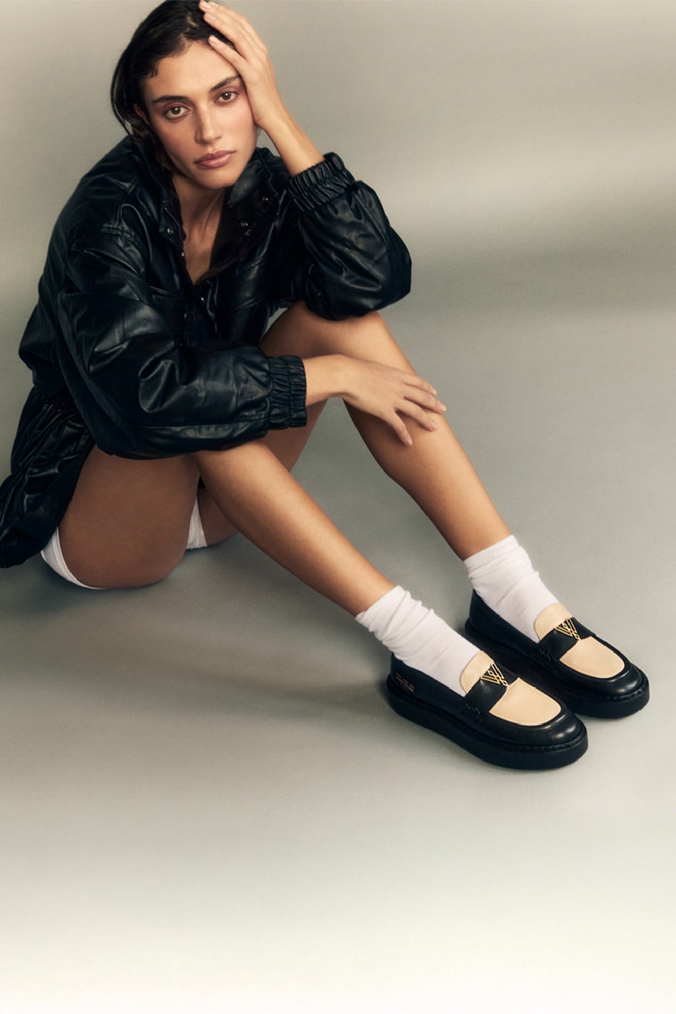 VANDA NOVAK ヴァンダ ノヴァク シューズ 36 ブラック レディース Women's sports shoes - Vanda Novak