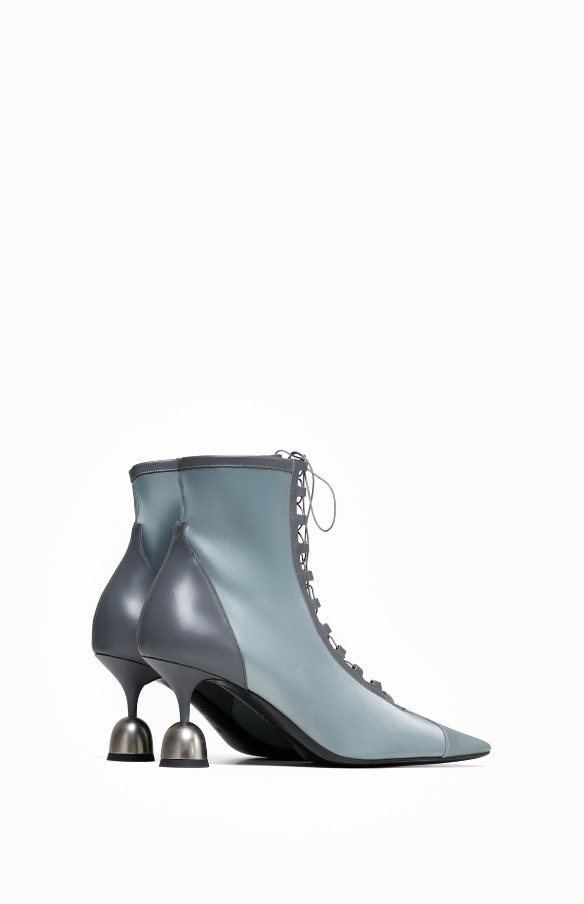 ISABELLA FROSTED SILVER