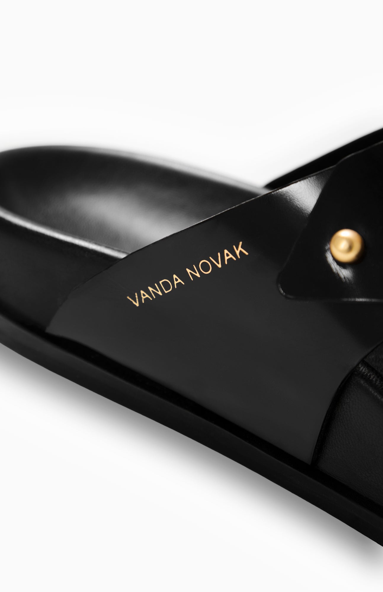 DIUNA CRISTAL BLACK
